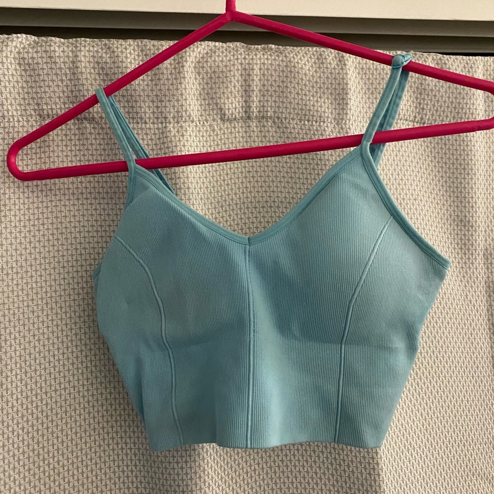 workout tank top